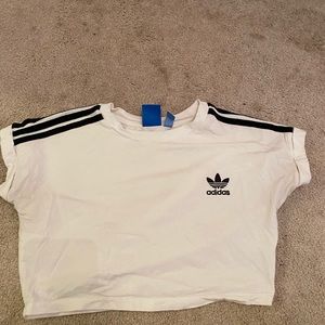 cropped white adidas T